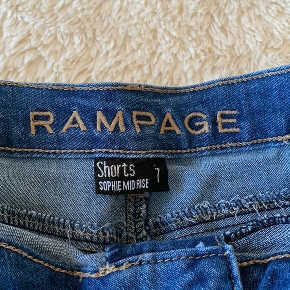 Rampage Sofie Mid-rise shorts size 7 - Picture 6 of 16